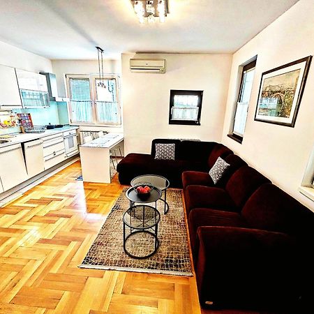 Luxapart Basca Old City Centar Free Parking SJJ Exterior foto