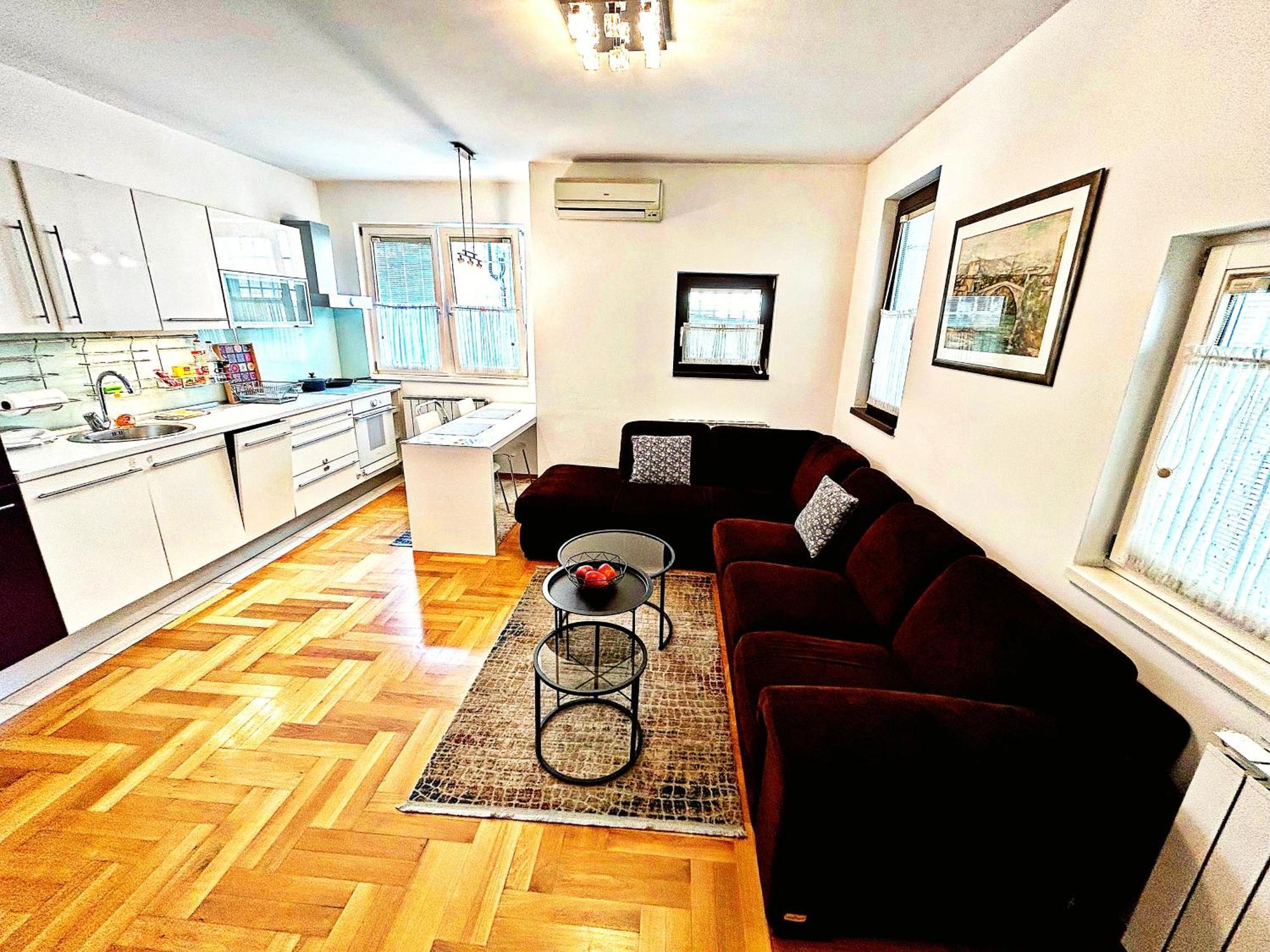 Luxapart Basca Old City Centar Free Parking SJJ Exterior foto